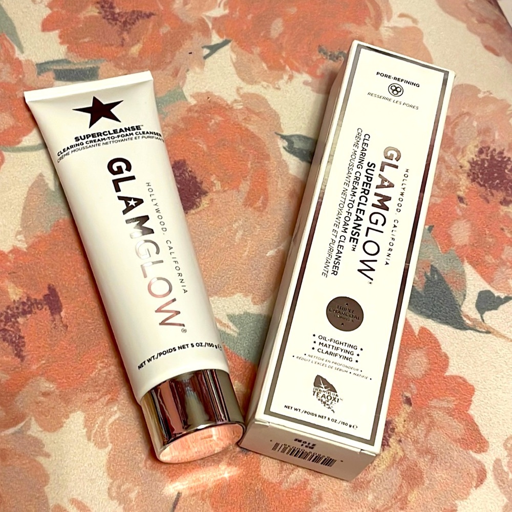 SOLD!!! GLAMGLOW SUPERCLEANSE Clearing Cream-to-Foam Cleanser